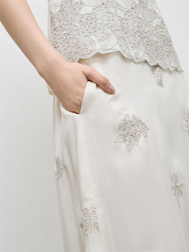 Vark White Floral Embroidered Skirt