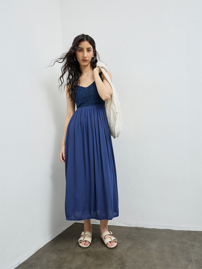 Bombay Paisley Blue Crochet Knitted A-Line Dress