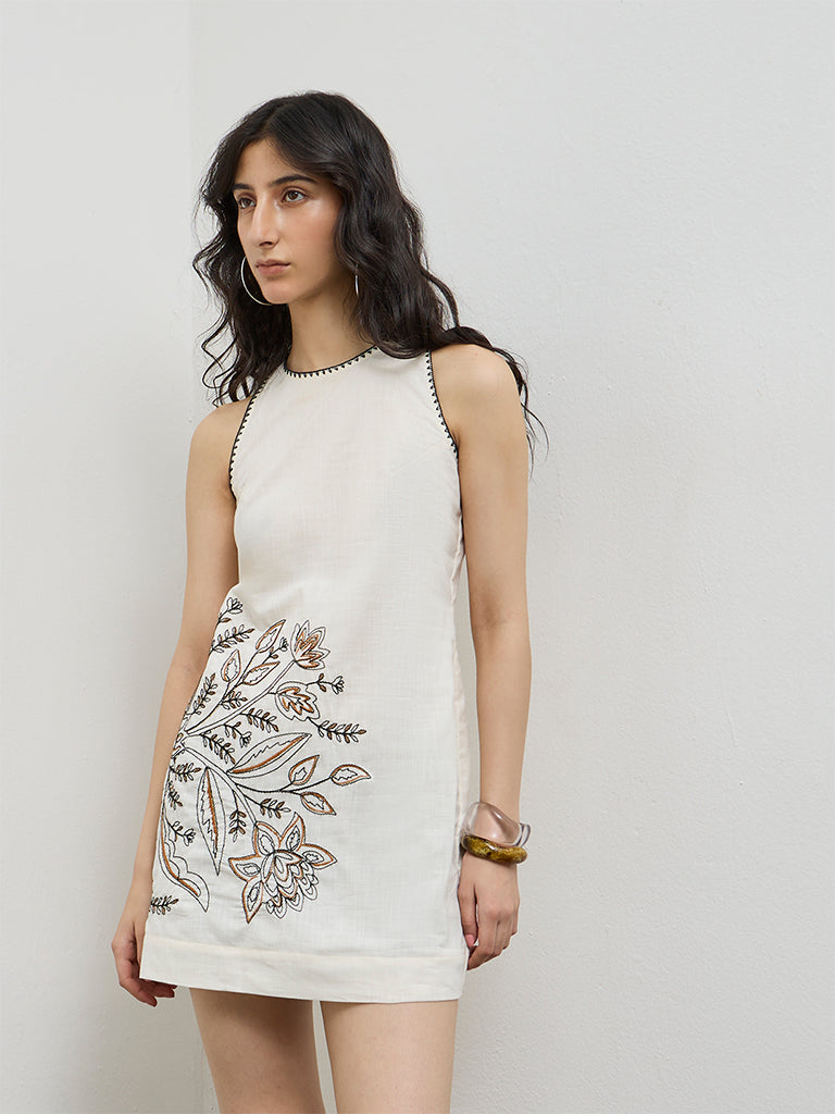 Bombay Paisley Off-White Embroidered Cotton Shift Dress