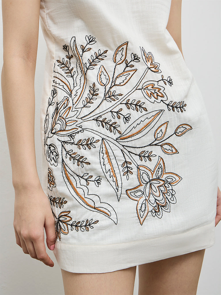 Bombay Paisley Off-White Embroidered Cotton Shift Dress