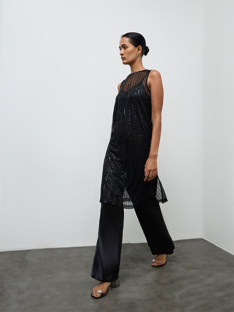 Vark Black Embellished Straight Ethnic Set with a Camisole