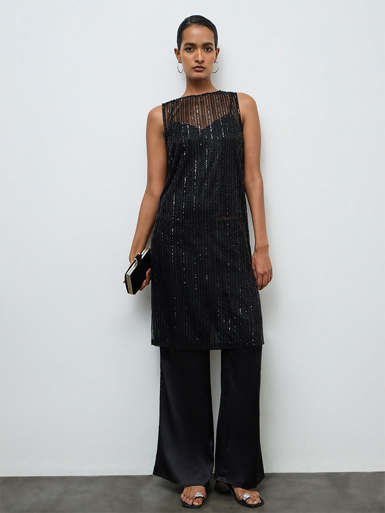 Vark Black Embellished Straight Ethnic Set with a Camisole