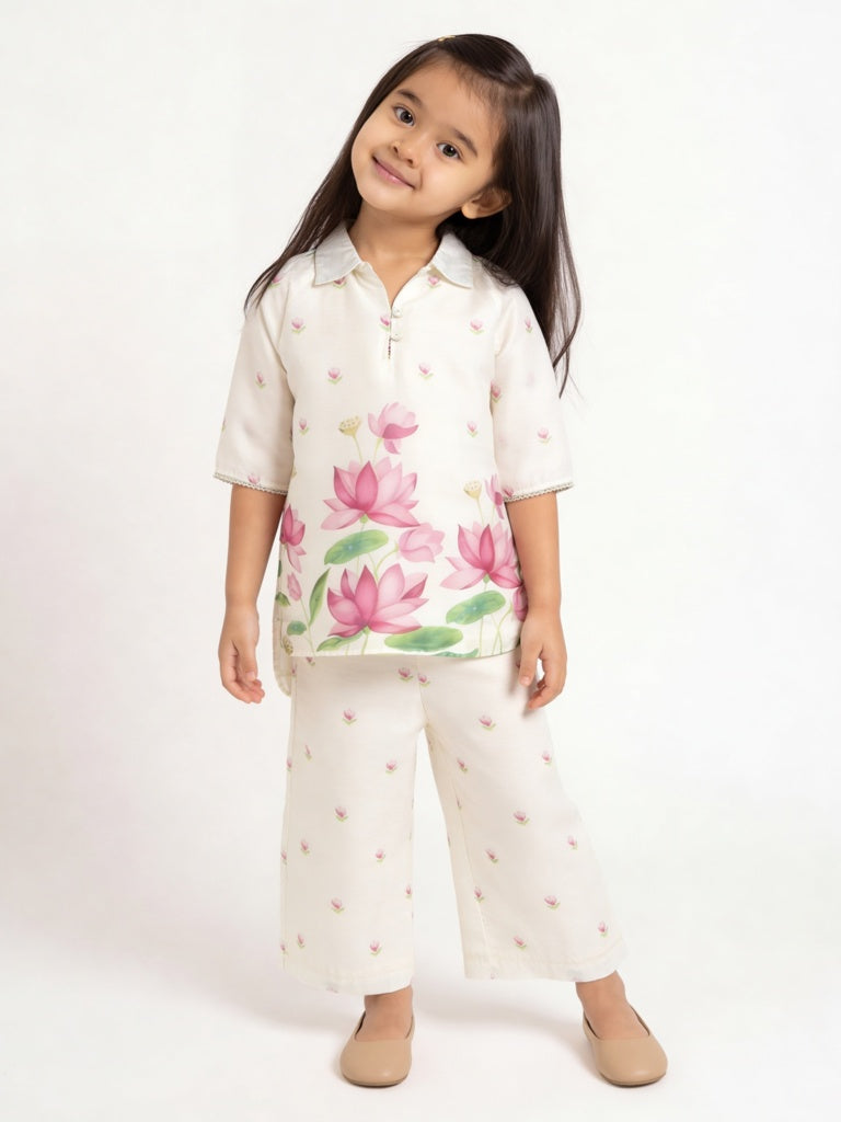 Utsa Kids Girls Off-White Floral Printed Blouse and Pants Set - (2-8 years)