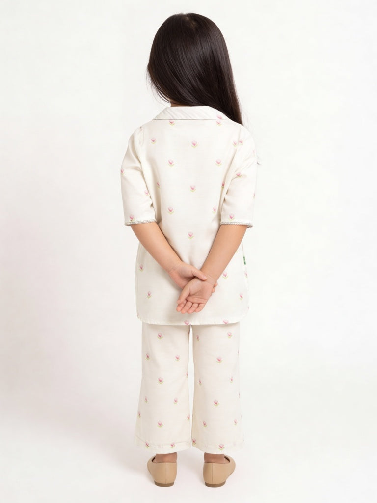 Utsa Kids Girls Off-White Floral Printed Blouse and Pants Set - (2-8 years)