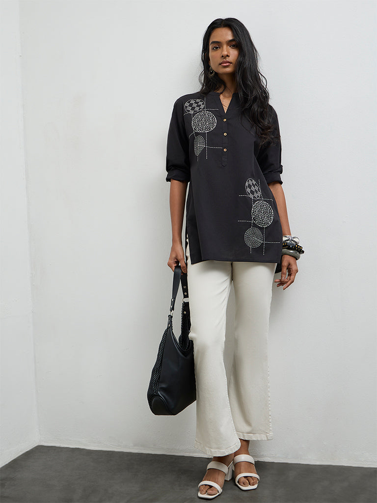 Utsa Black Embroidered Cotton-Blend Kurti