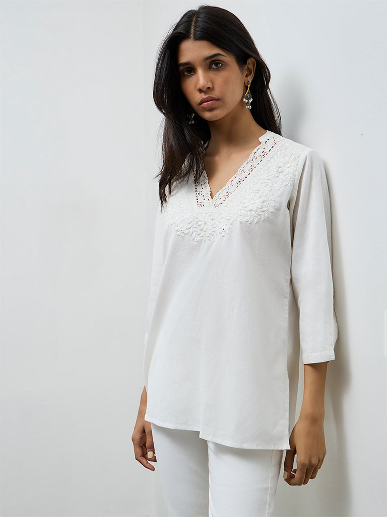 Utsa White Embroidered Cotton-Blend Tunic