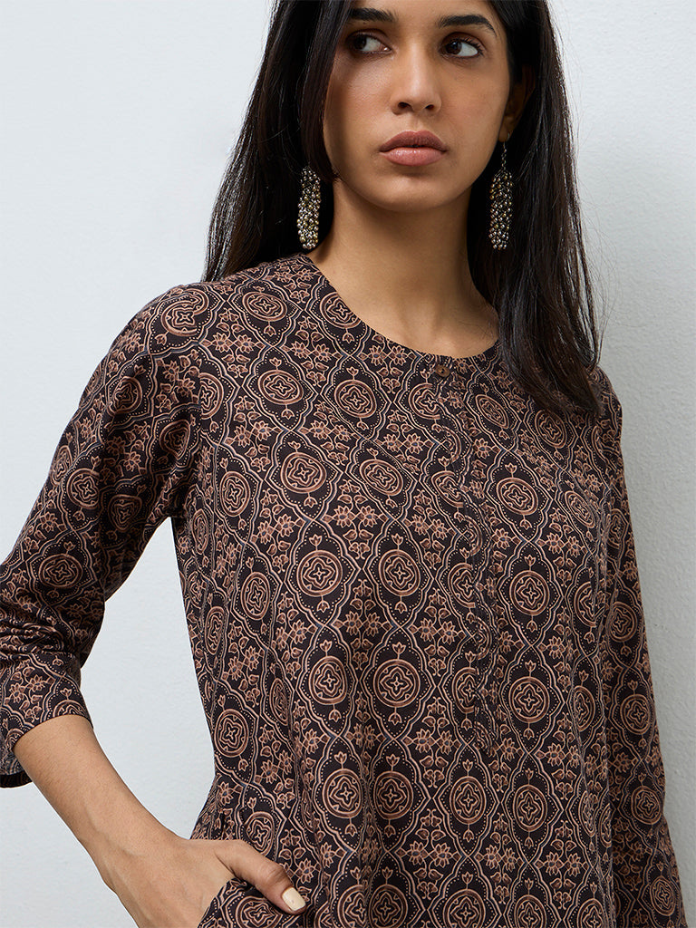 Utsa Brown Printed Cotton Straight Kurta
