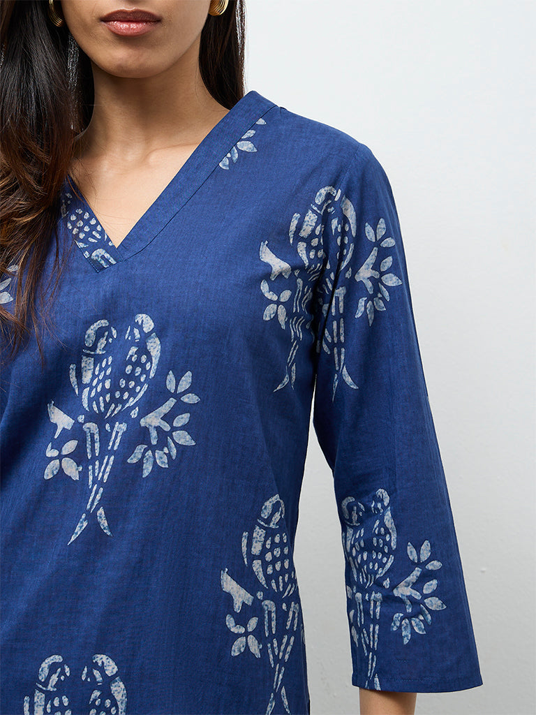 Utsa Indigo Bird Printed Cotton Straight Kurta