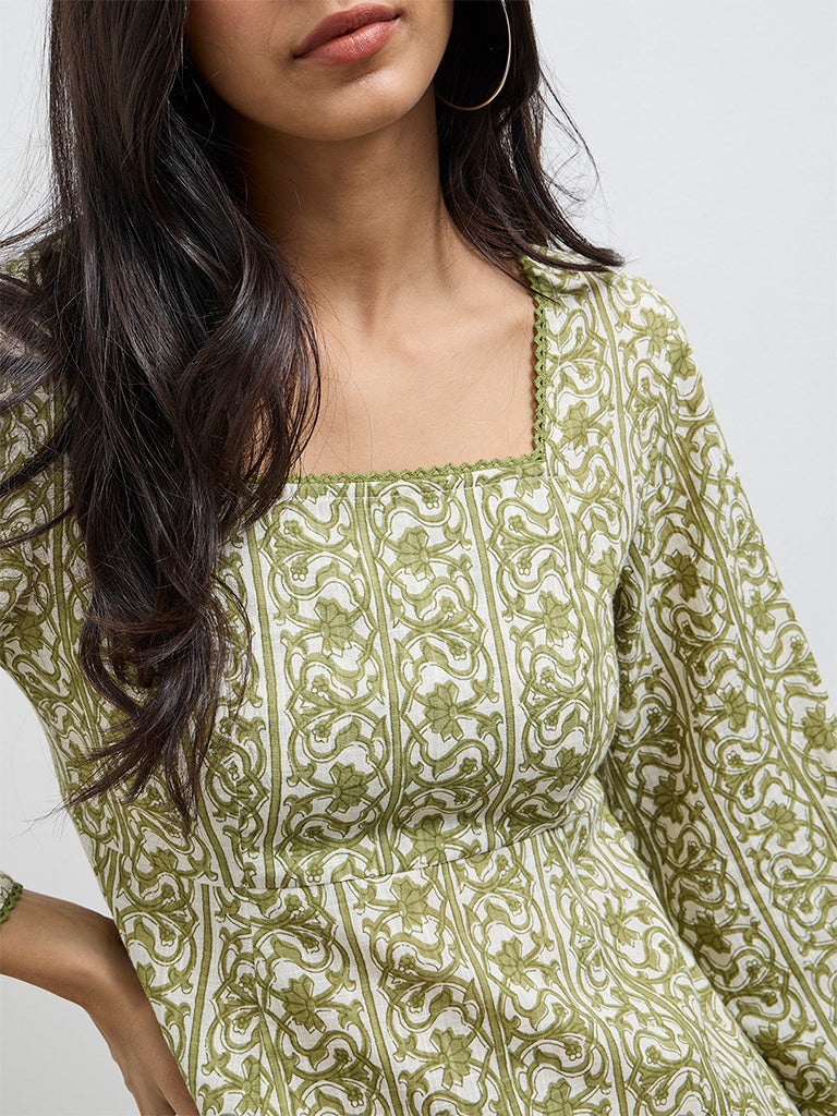 Utsa Green Floral Cotton A-Line Kurta