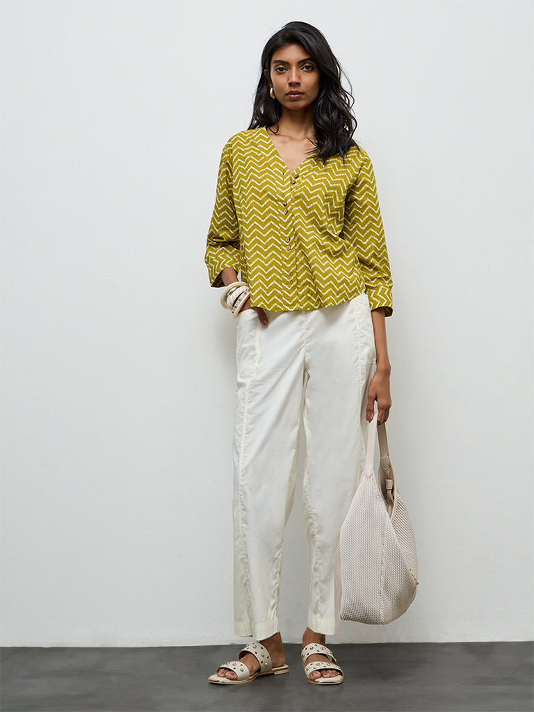 Utsa White Solid Cotton Pants