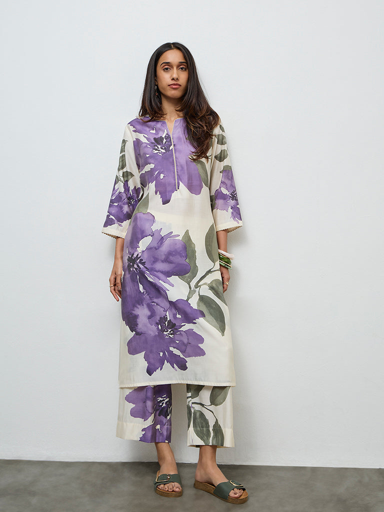 Utsa Off-White Floral Pants