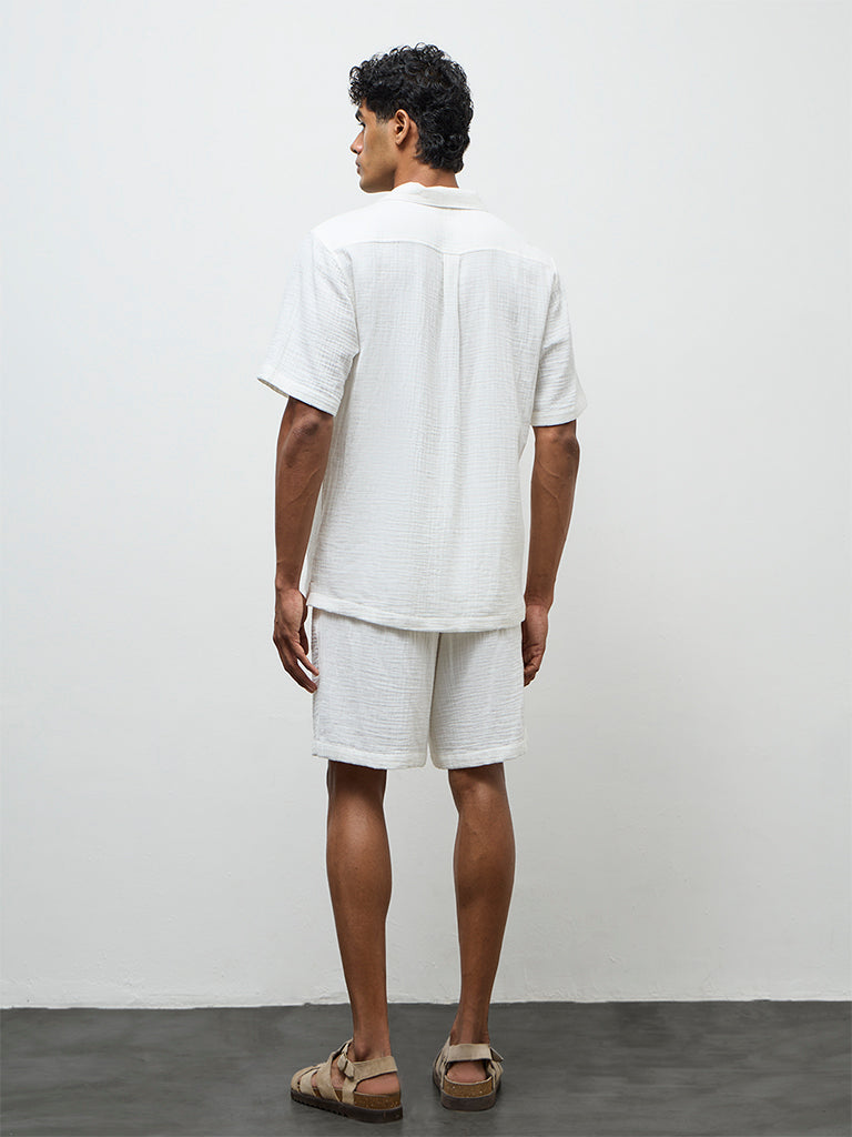 ETA Off-White Crinkle-Textured Relaxed-Fit Mid-Rise Cotton Shorts