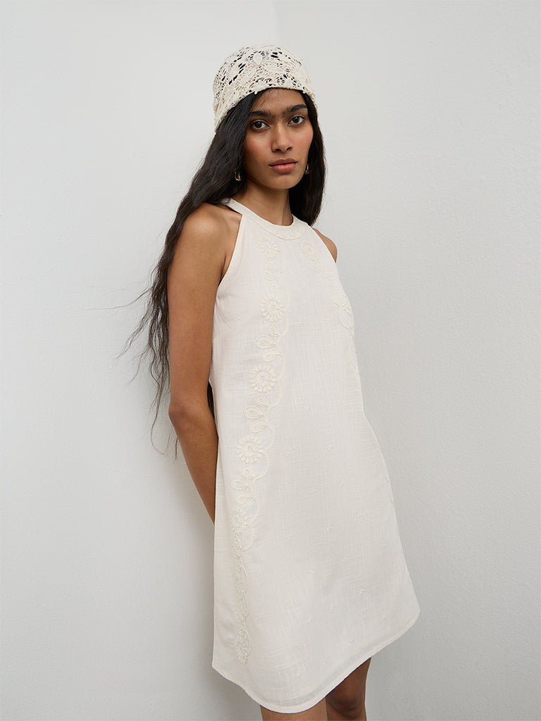 Bombay Paisley Off-White Embroidered Cotton Shift Dress