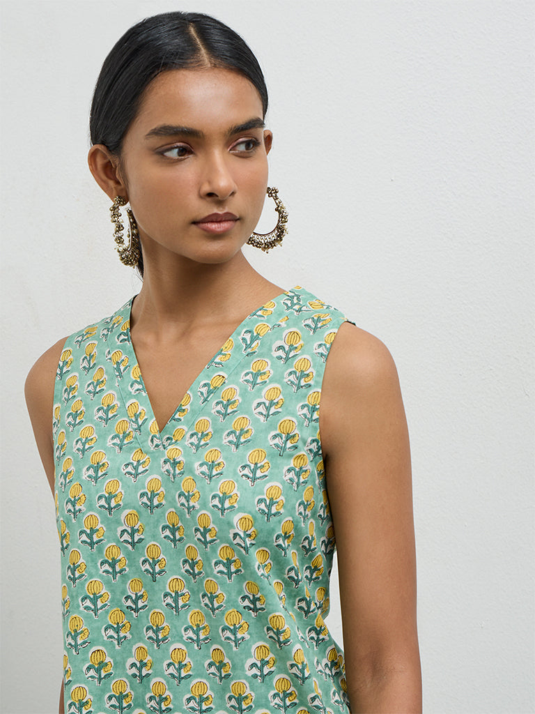 Utsa Mint Floral Printed Cotton Straight Kurta