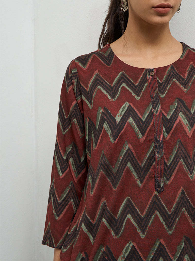 Utsa Maroon Chevron Printed Cotton Straight Kurta
