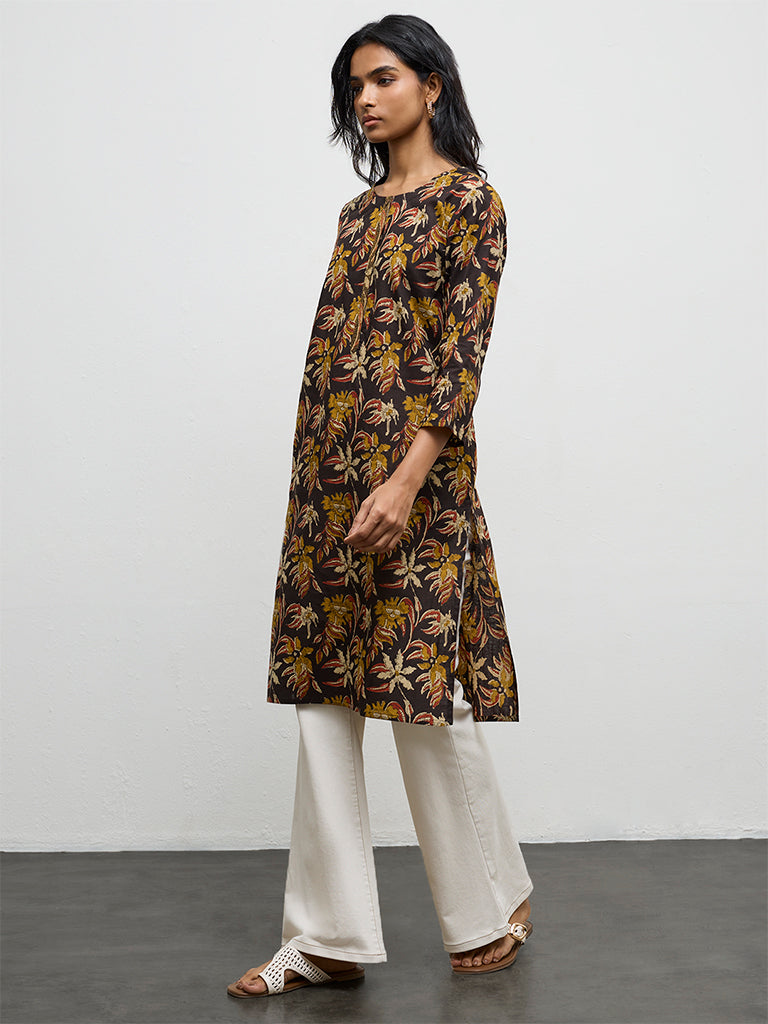 Utsa Black Floral Printed Cotton Straight Kurta