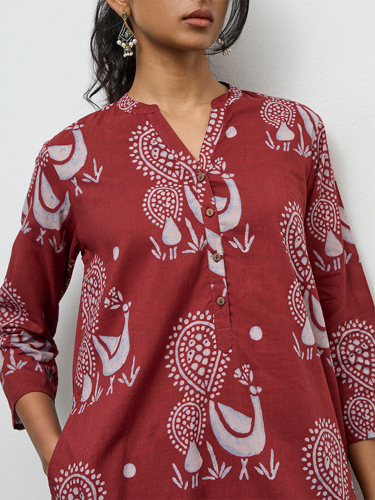 Utsa Maroon Peacock Printed Cotton Straight Kurta