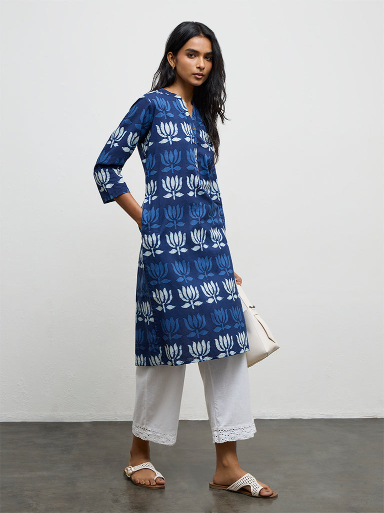 Utsa Indigo Floral Printed Cotton Straight Kurta