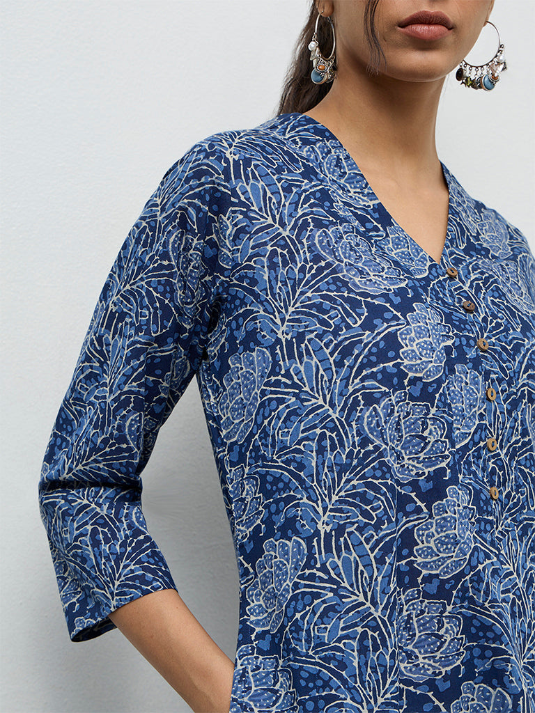 Utsa Indigo Floral Pattern Cotton Straight Kurta