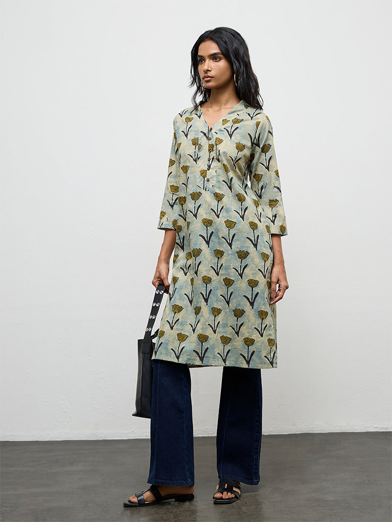 Utsa Blue Floral Pattern Cotton Straight Kurta