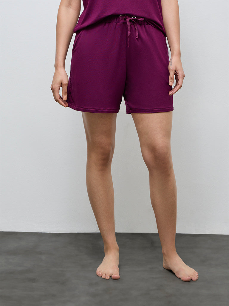 Wunderlove Plum Solid High-Rise Shorts