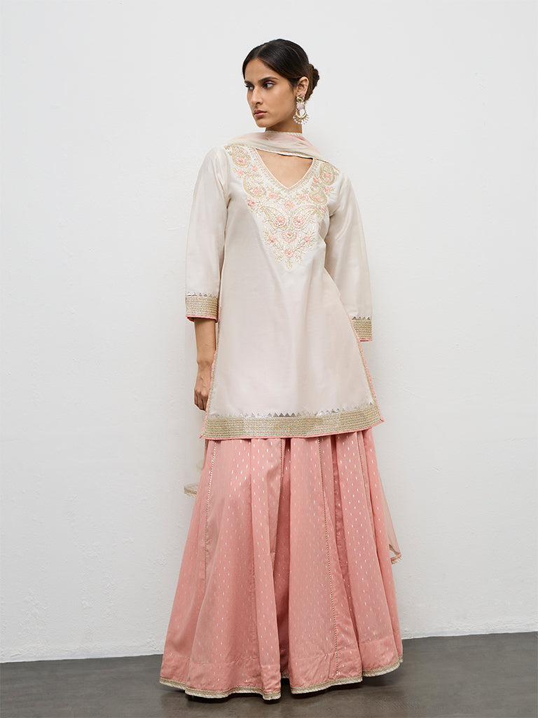 Vark Off-White Paisley Embroidered Ethnic Set