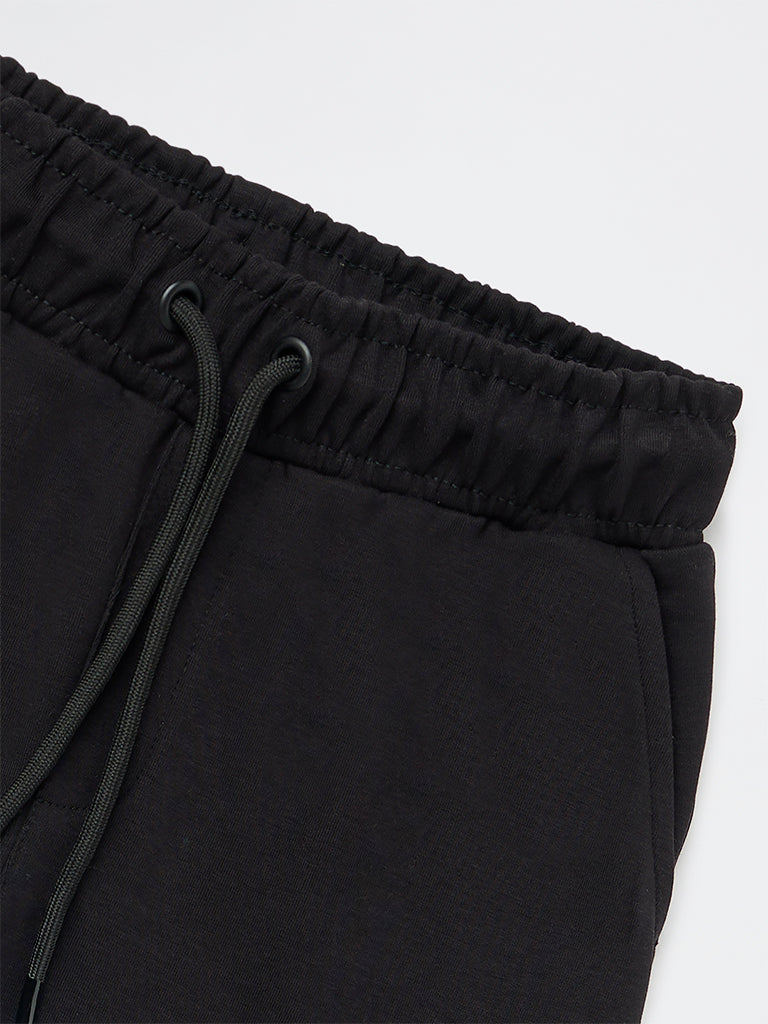 Boys Black Mid-Rise Cotton-Blend Shorts