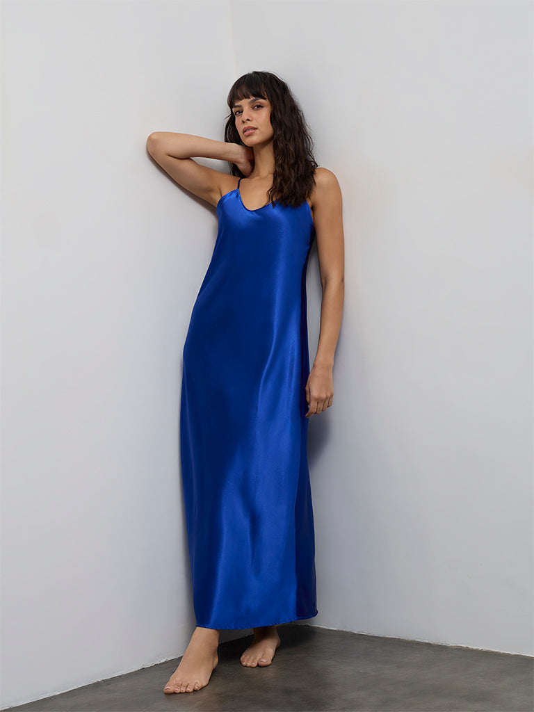 Wunderlove Blue Solid Slip Dress