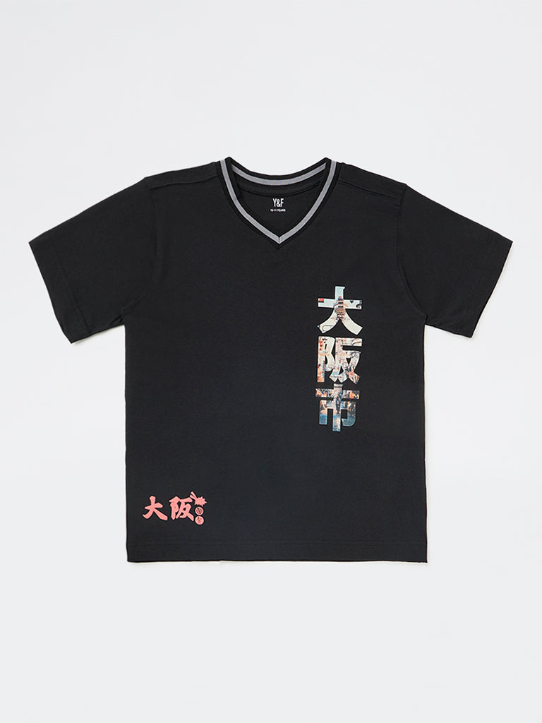 Boys Black Japanese Text-Printed Cotton T-Shirt