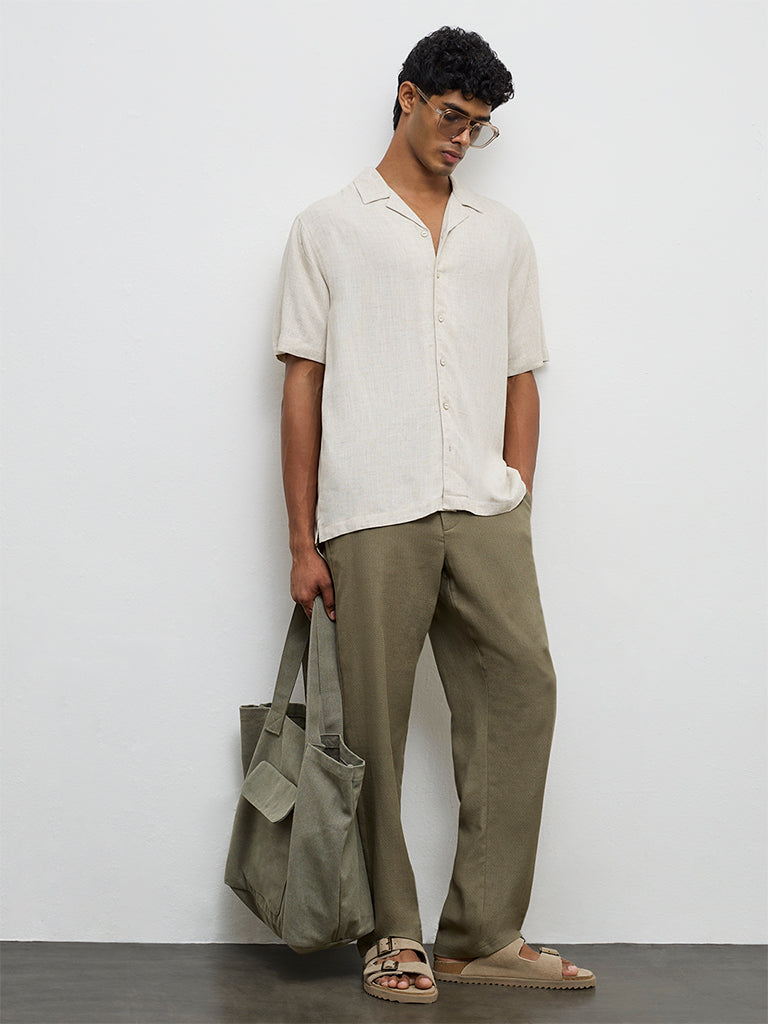 ETA Off-White Solid Relaxed-Fit Shirt