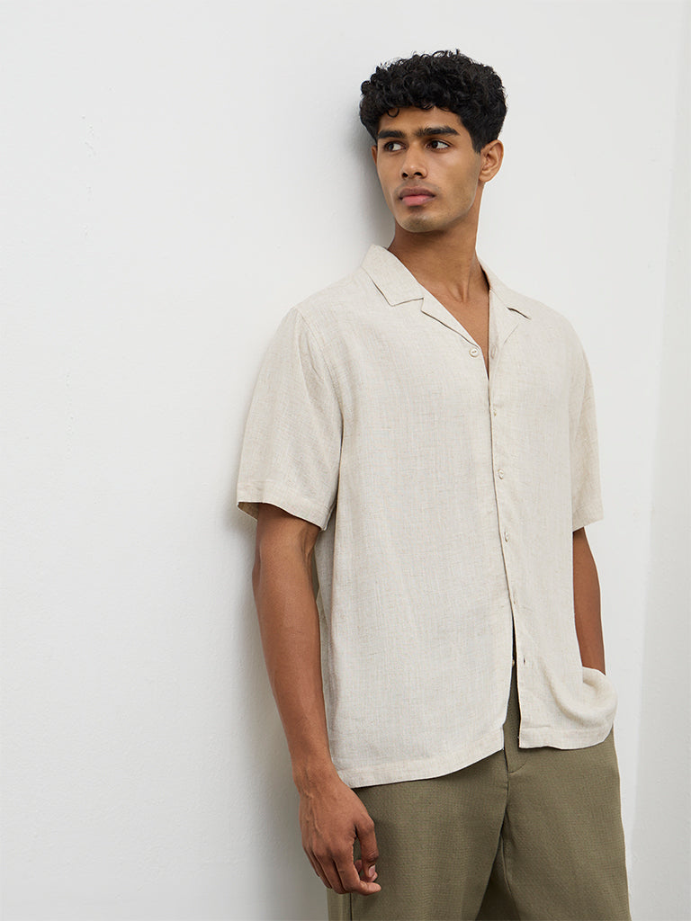ETA Off-White Solid Relaxed-Fit Shirt