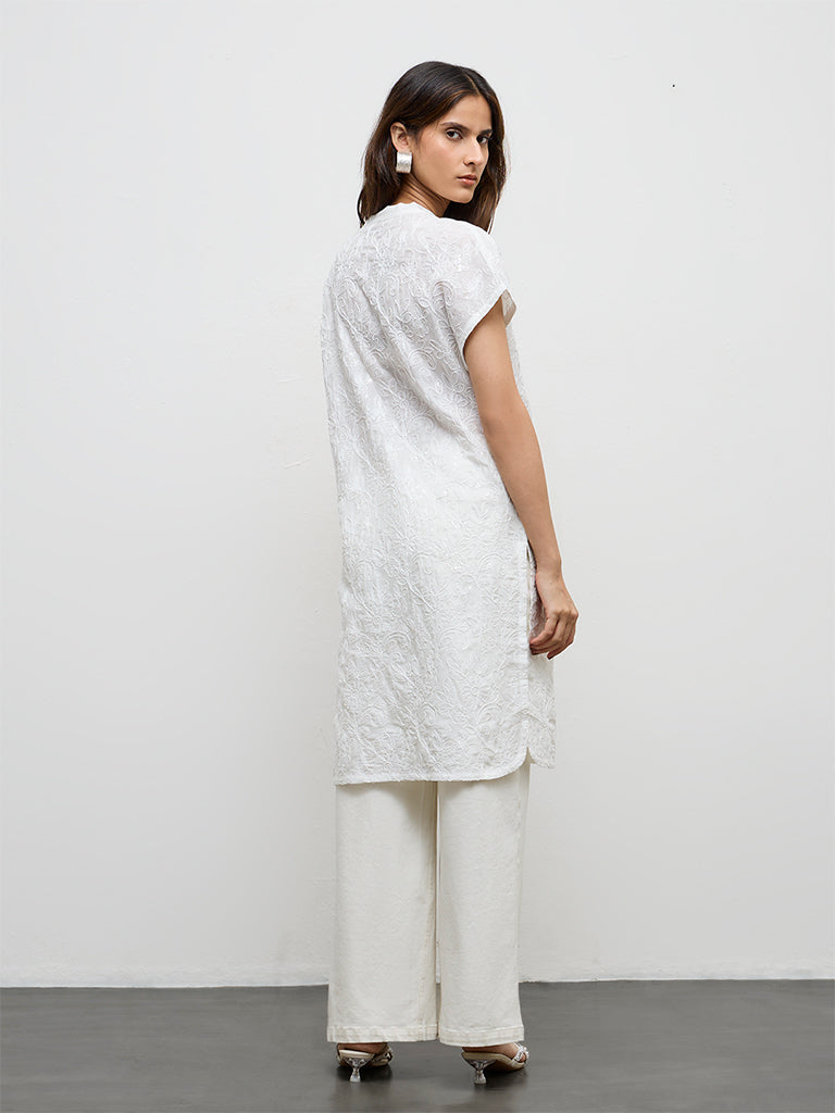 Zuba White Floral Embroidered Cotton-Blend A-Line Kurta