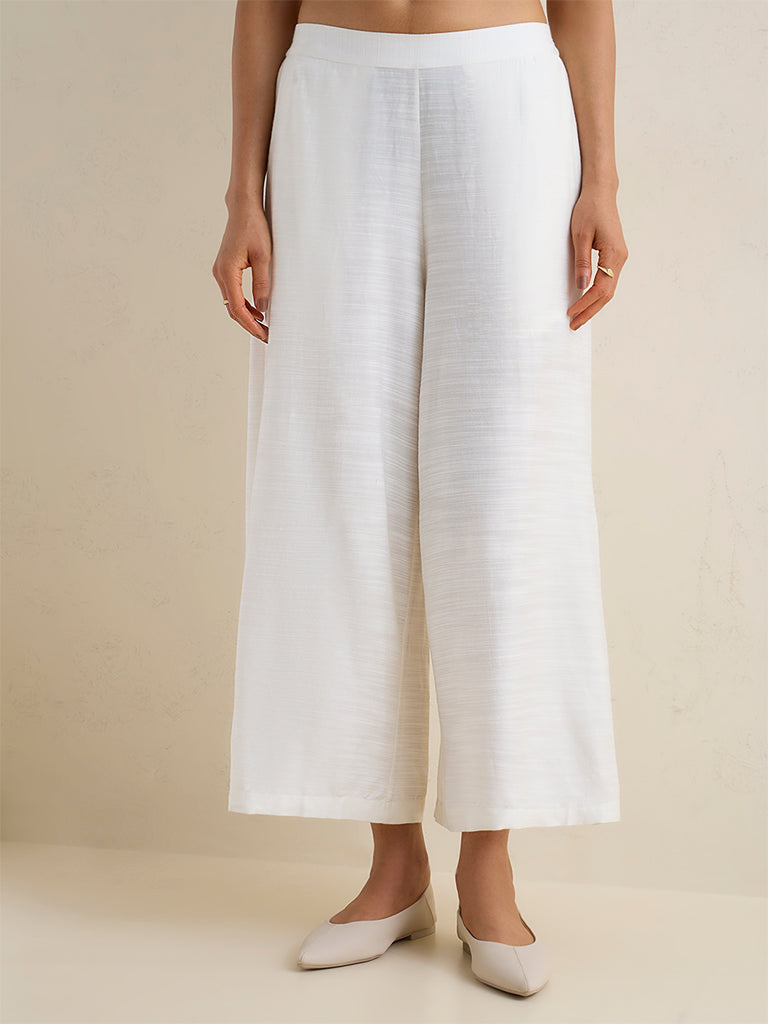 Zuba White Solid Cotton-Blend Palazzos