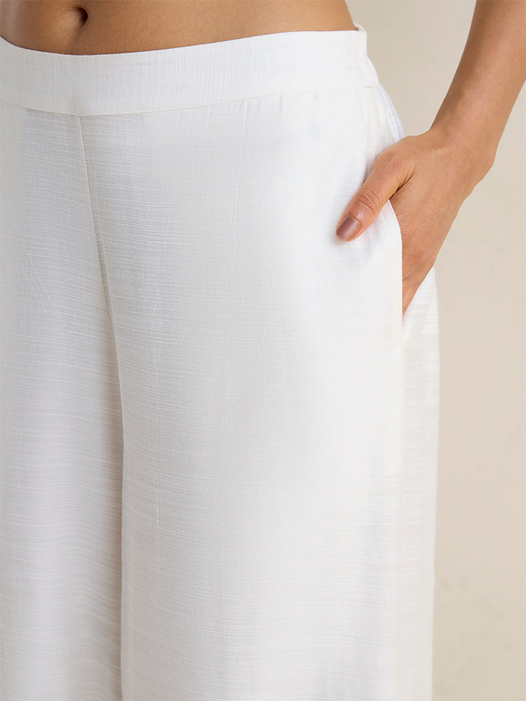 Zuba White Solid Cotton-Blend Palazzos