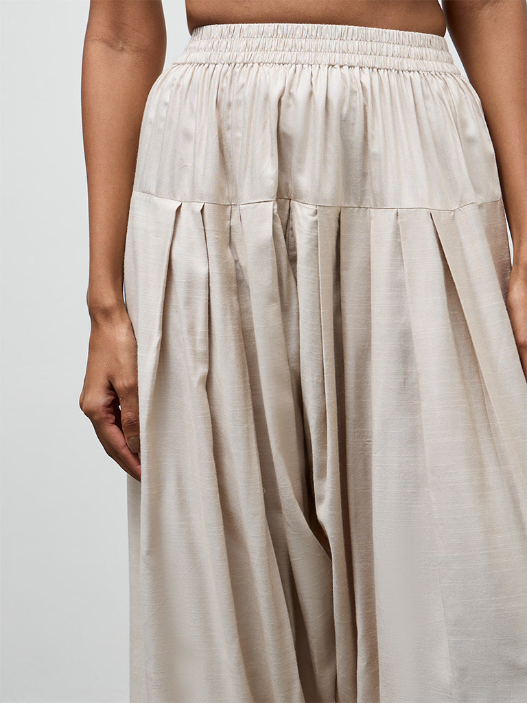Zuba Beige Solid Cotton-Blend Pants