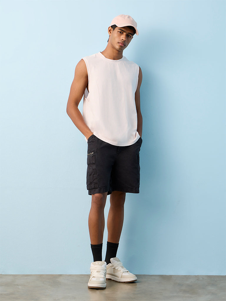 Nuon Black Relaxed-Fit Mid-Rise Cotton Cargo Shorts