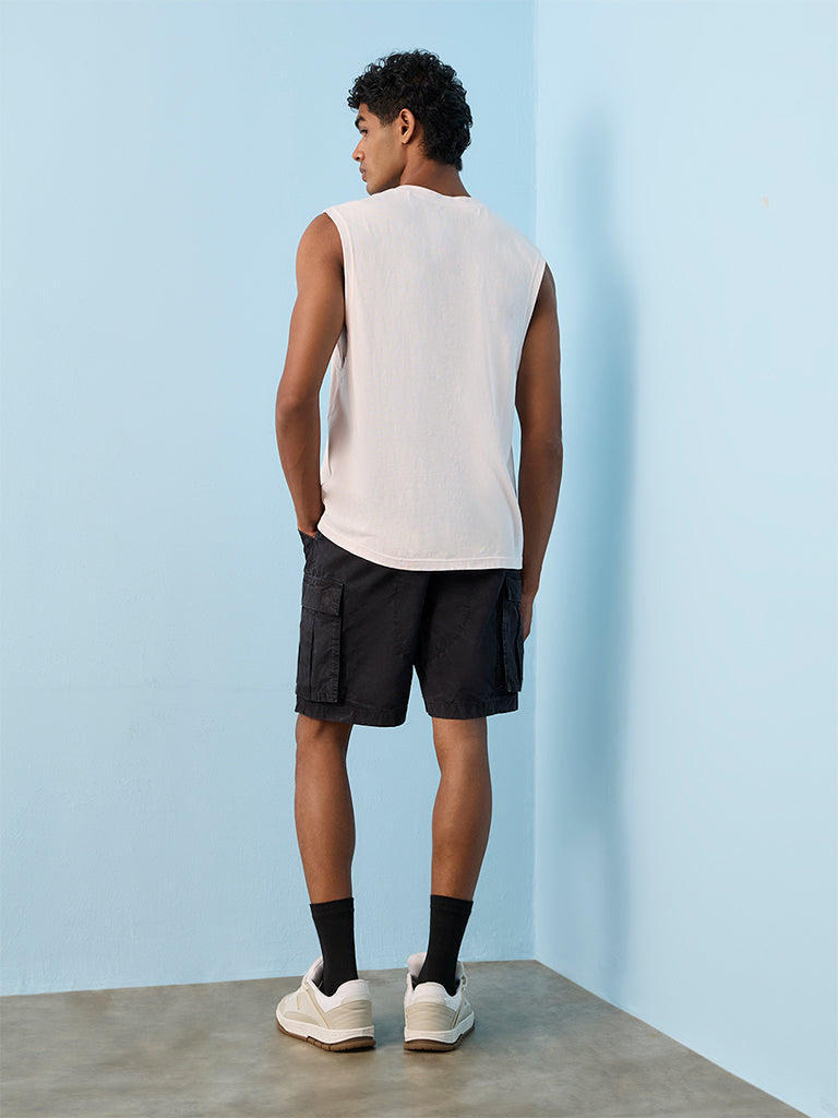 Nuon Black Relaxed-Fit Mid-Rise Cotton Cargo Shorts