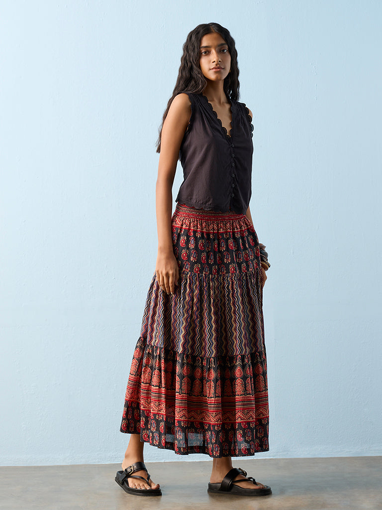 Bombay Paisley Black Solid Cotton Top