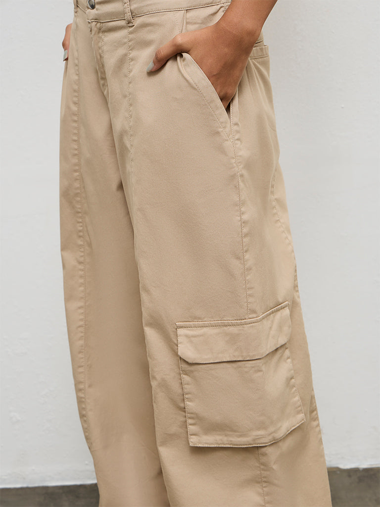 Nuon Beige High-Rise Cargo Pants