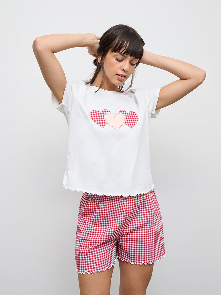 Wunderlove Off-White Heart-Design Cotton T-Shirt and Shorts Set