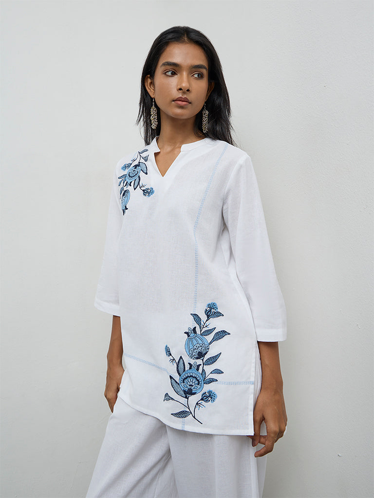 Utsa Off-White Floral Embroidered Cotton-Blend Tunic
