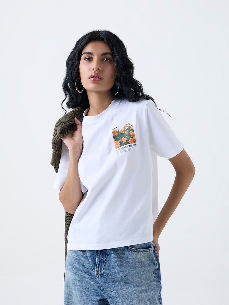 Nuon White Graphic Printed Cotton T-Shirt