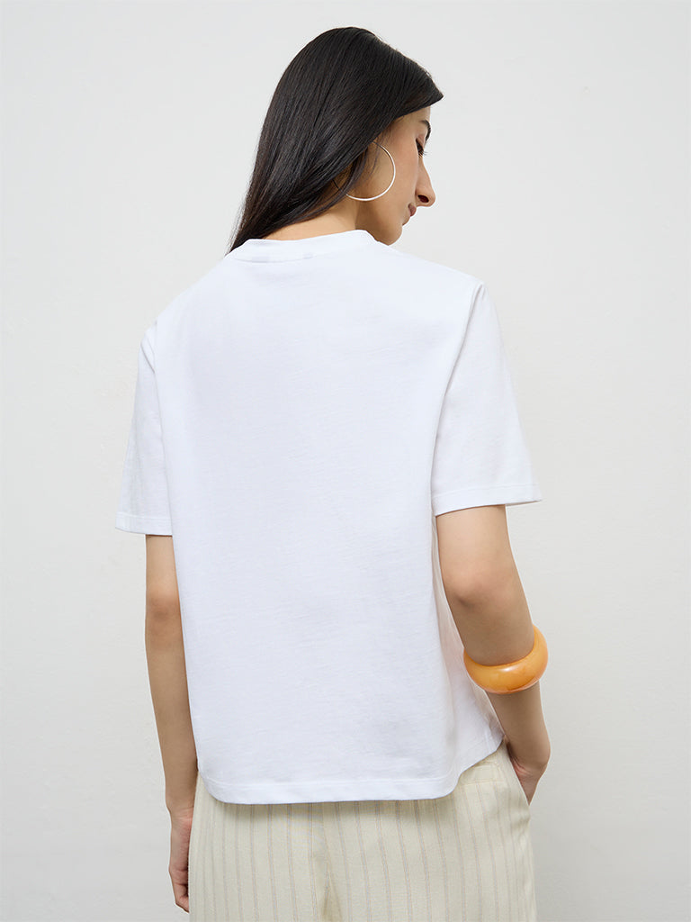 Nuon White Graphic Printed Cotton T-Shirt