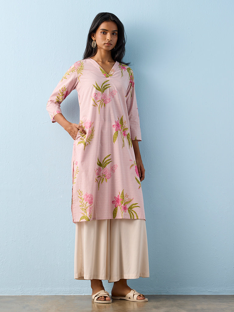Utsa Pink Floral Pattern Cotton Straight Kurta
