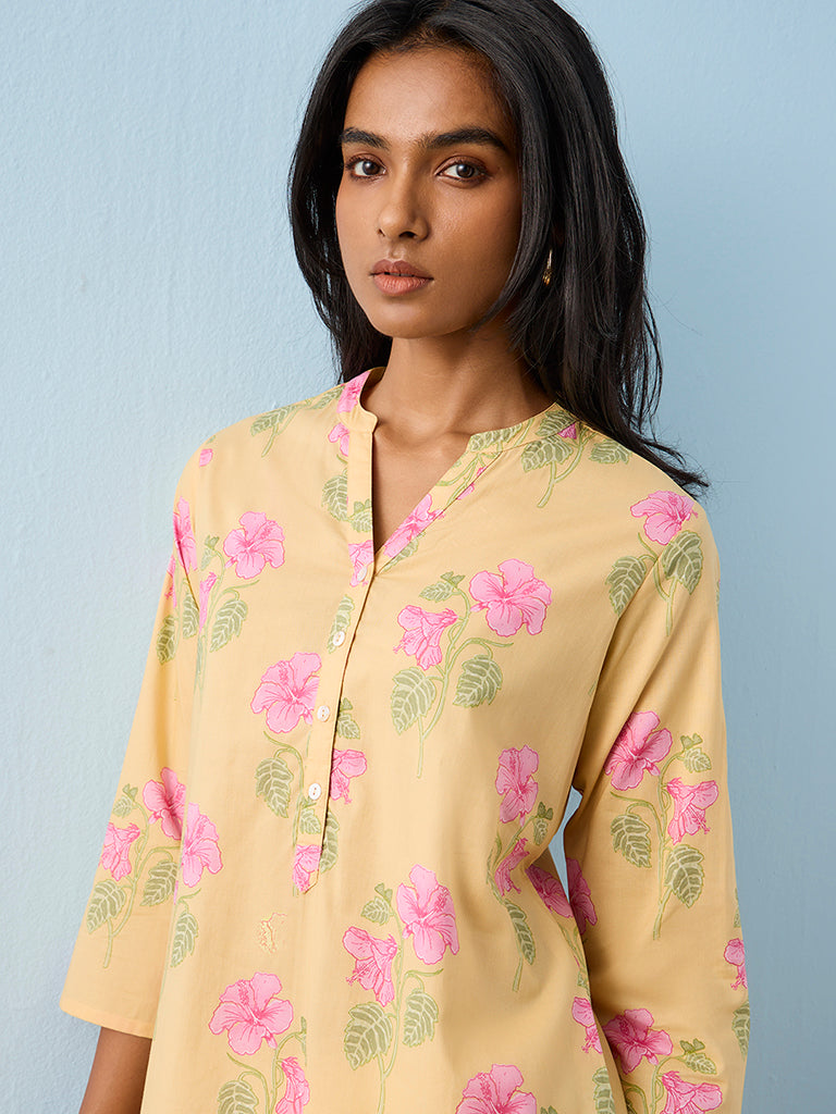 Utsa Yellow Floral Printed Cotton Straight Kurta