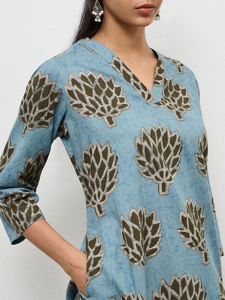 Utsa Teal Botanical Pattern Cotton Straight Kurta