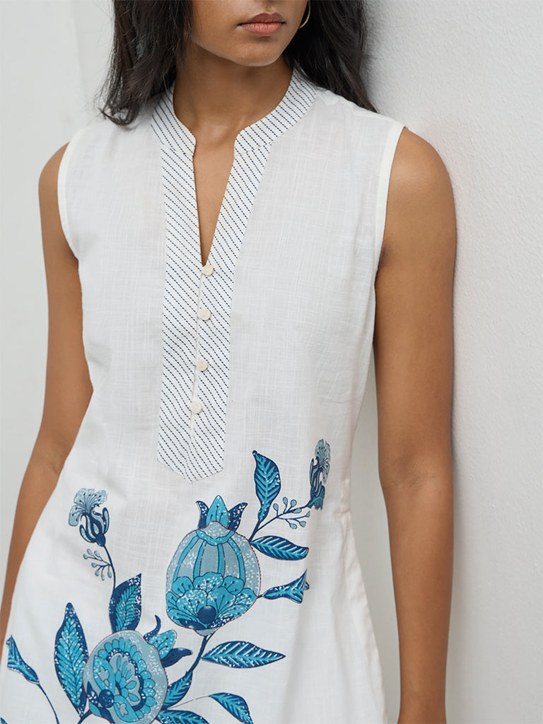 Utsa White Floral Printed Cotton Kurti