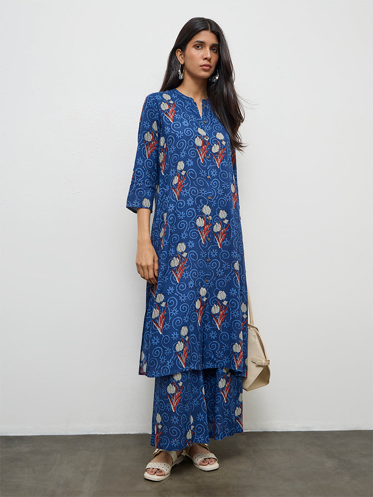 Utsa Indigo Foliage Pattern A-Line Kurta