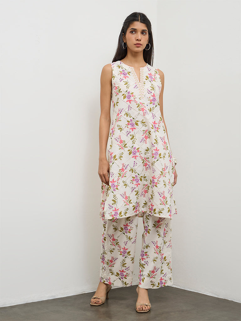 Utsa Off-White Floral Pattern Cotton Pants