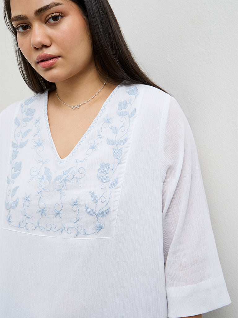 Gia White Floral Embroidered Cotton Blouse